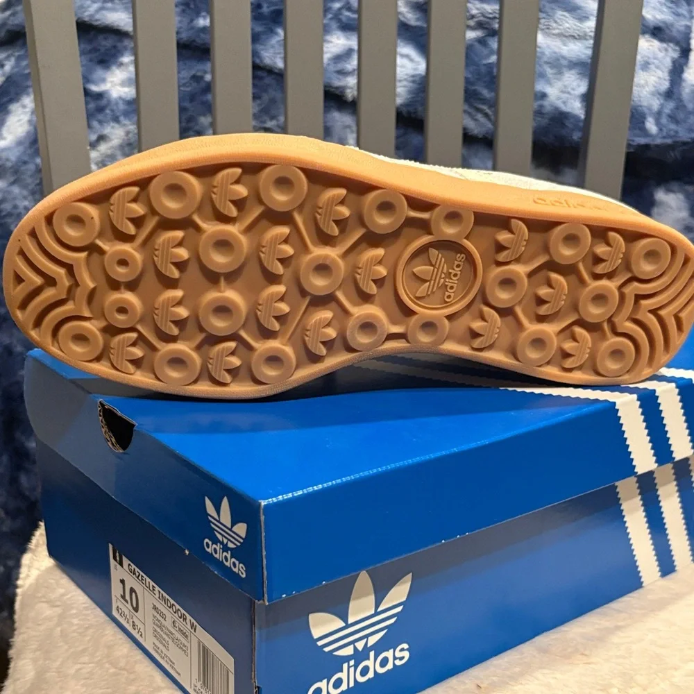 adidas Gazelle Indoor Women's Sneakers - Soft Pink and Beige - Picture 3 of 6